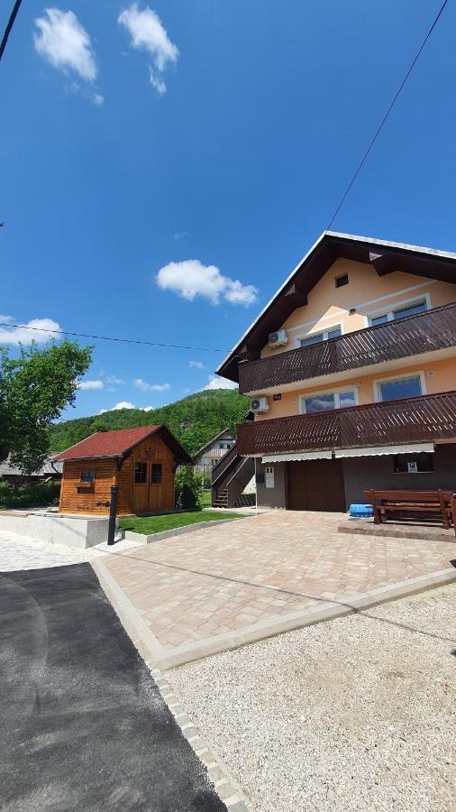Apartment Tijana Nomenj Exterior photo